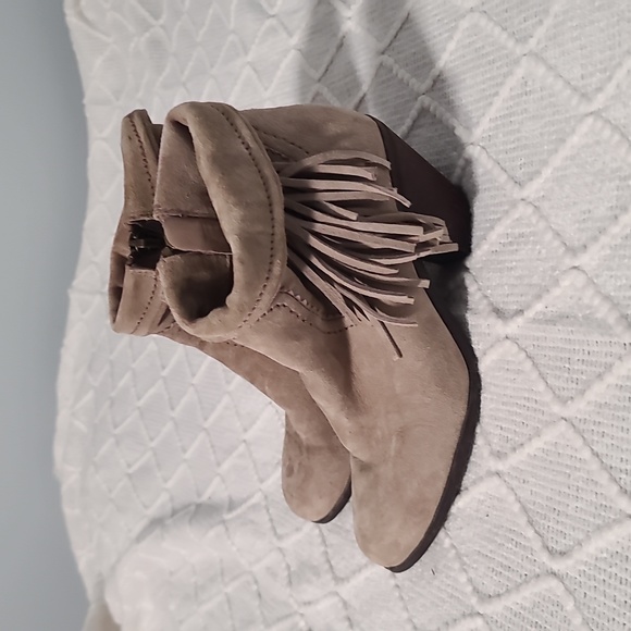 Sam Edelman - Picture 3 of 8